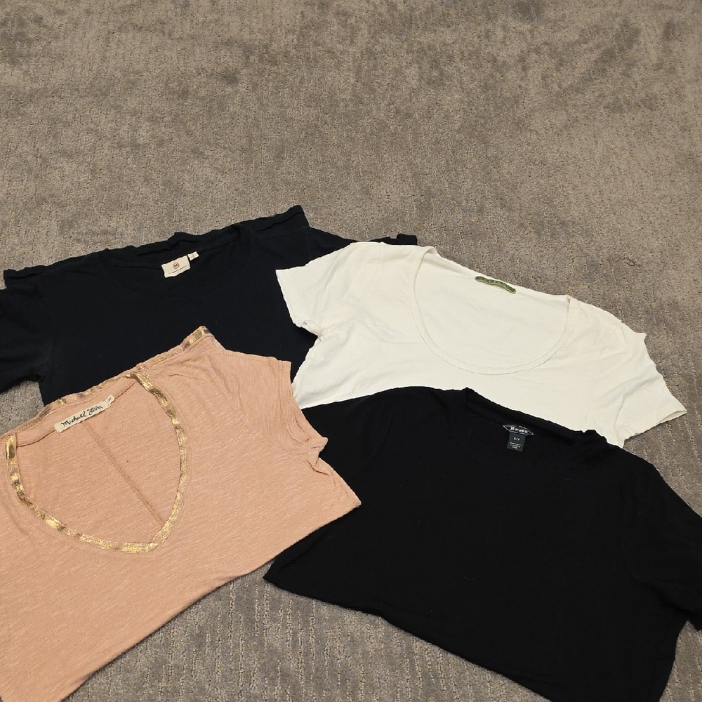 Women's Black and White Tops Set